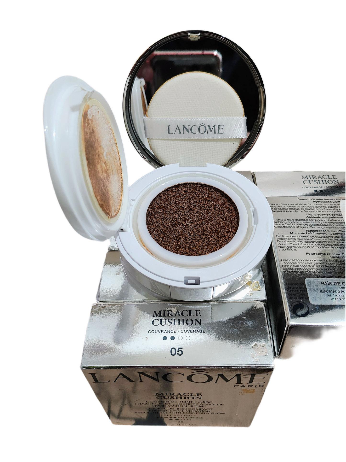 Base de maquillaje compacta Miracle Cushion Liquid Cushion SPF 23 -