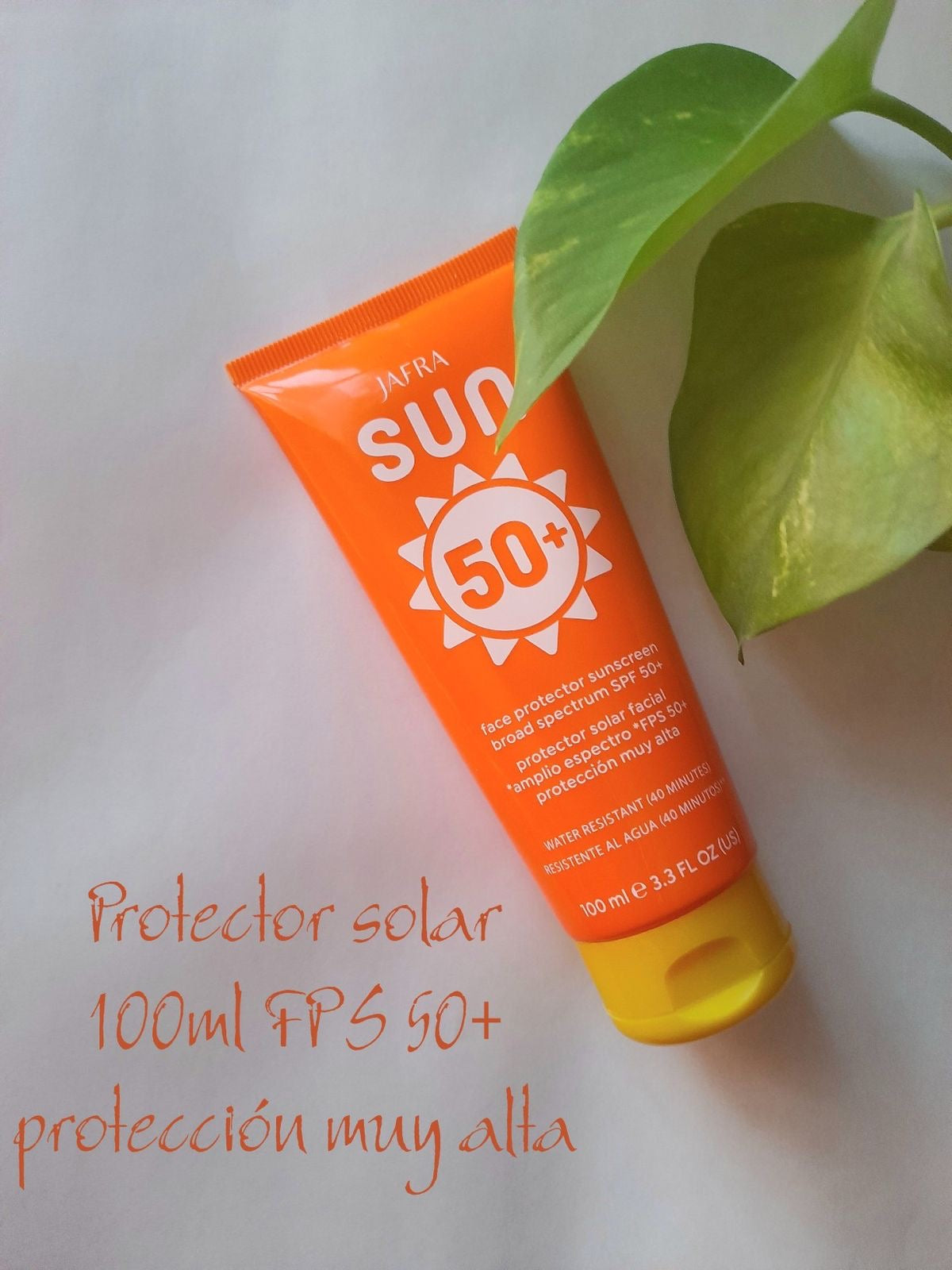 Jafra Sun Protector Solar Facial Fps 50 Amplió Espectro 100ml