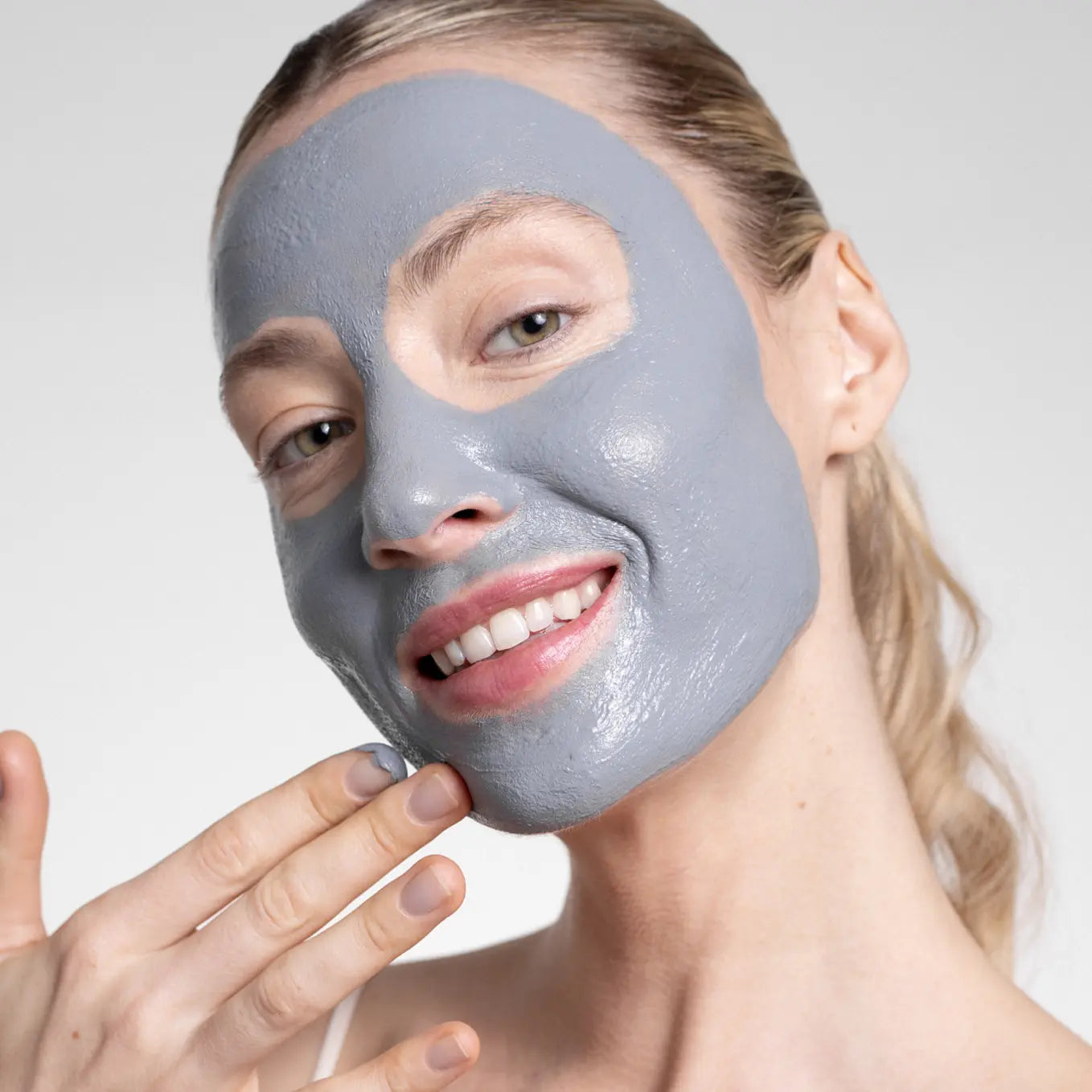 LULLAGE, Candy Matte Mask, Mascarilla Carbón Azul, Matificante, Absorbe el Exceso de Sebo, para Todo Tipo de Pieles, Elimina Impurezas, Anti-Fatiga, Vegano, 100 ml